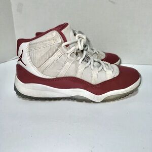 Nike Air Jordan 3Y Kids Red and White Sneakers Boys Girls Youth